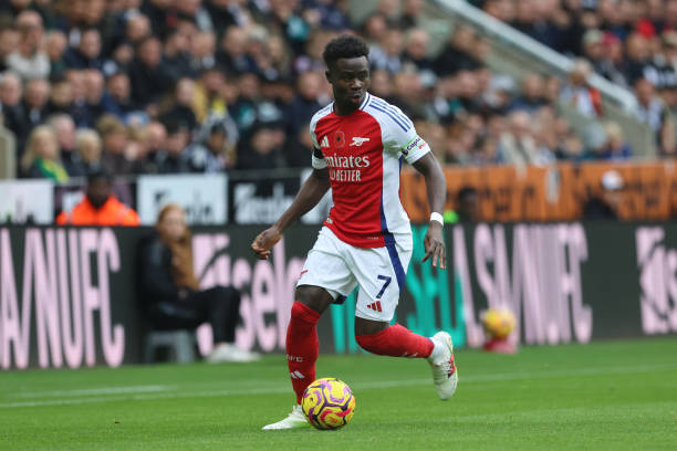 展示出敏捷 展示出敏捷