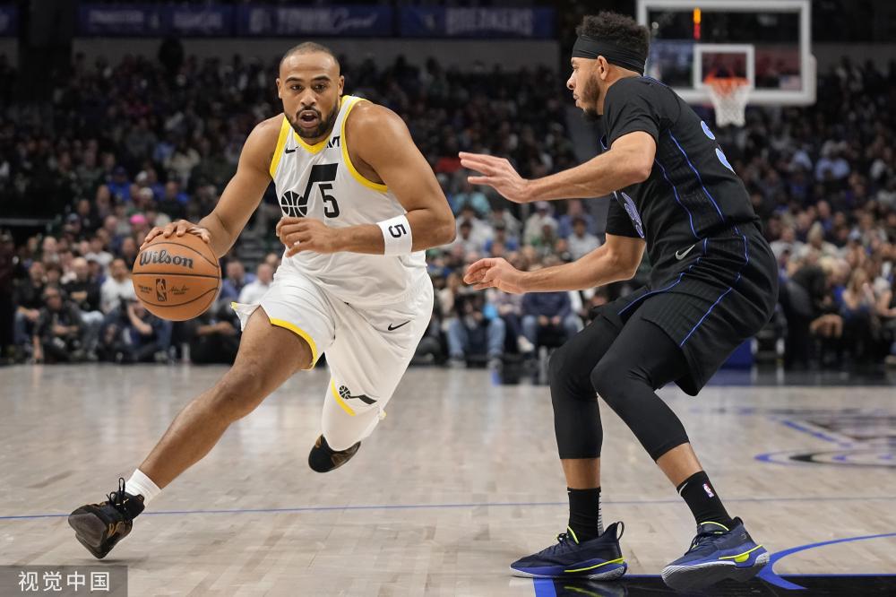 的一举一动 的一举一动